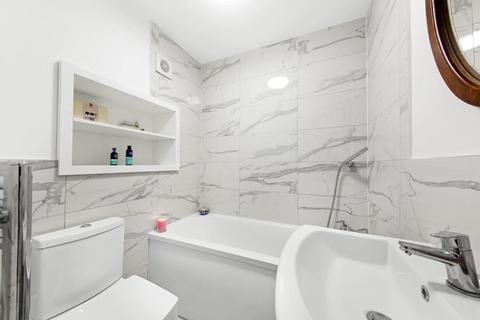 2 bedroom apartment for sale - Overhill Road, East Dulwich, London, SE22