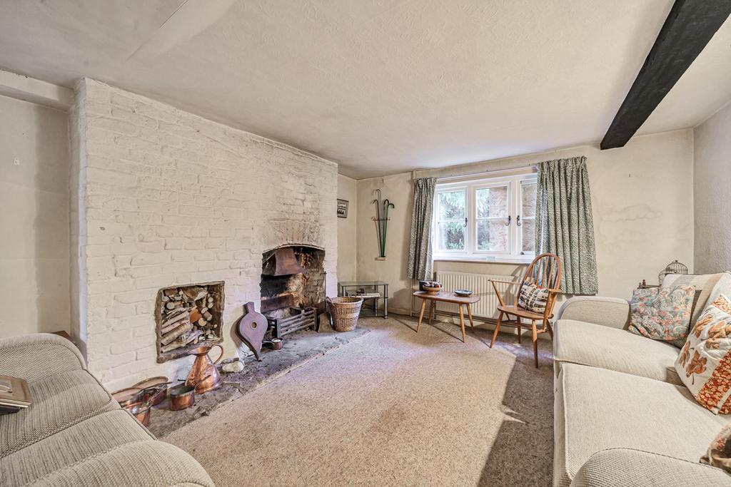 Rode Common, Rode, Frome, BA11 2 bed semidetached house for sale £
