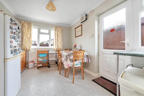 3 bedroom detached bungalow for sale, Beech Avenue, Bourne, PE10