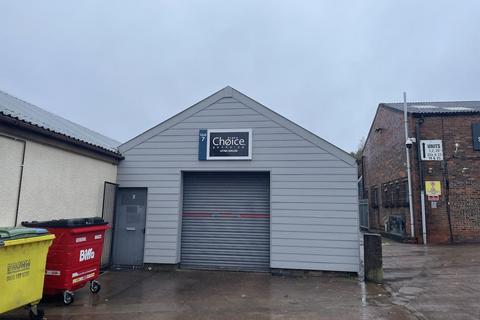 Industrial unit to rent - Unit 7, Whieldon Industrial Estate, Stoke-on-Trent, ST4 4JP