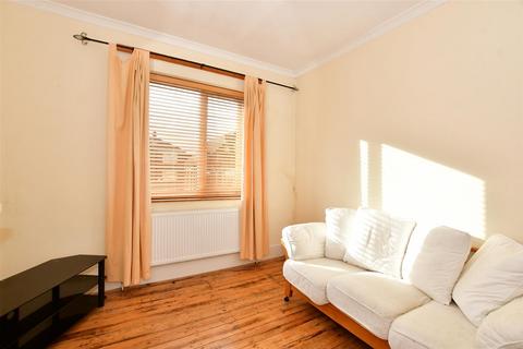 143b Vicarage Road, London, E10 5DR