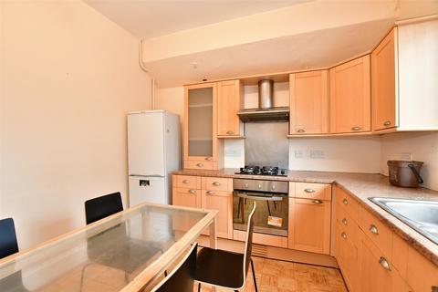 143b Vicarage Road, London, E10 5DR