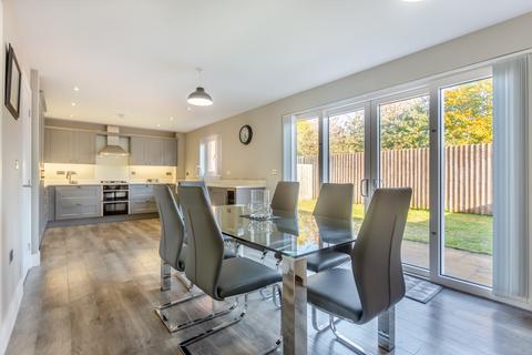 17 Birch Grove, Tutshill, Chepstow, NP16 7FH