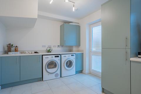 4 bedroom terraced house for sale - Plot 334, The Ruskington (End) at Farriers Reach, Off Main Road LE15