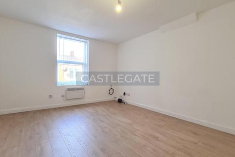 1 bedroom ground floor flat to rent, Blacker Road, Huddersfield, HD1 2HU