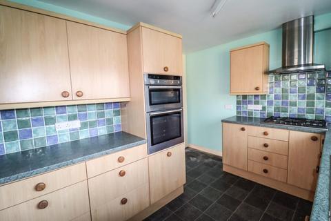 2 bedroom detached bungalow for sale, Burwood Grove, Hayling Island