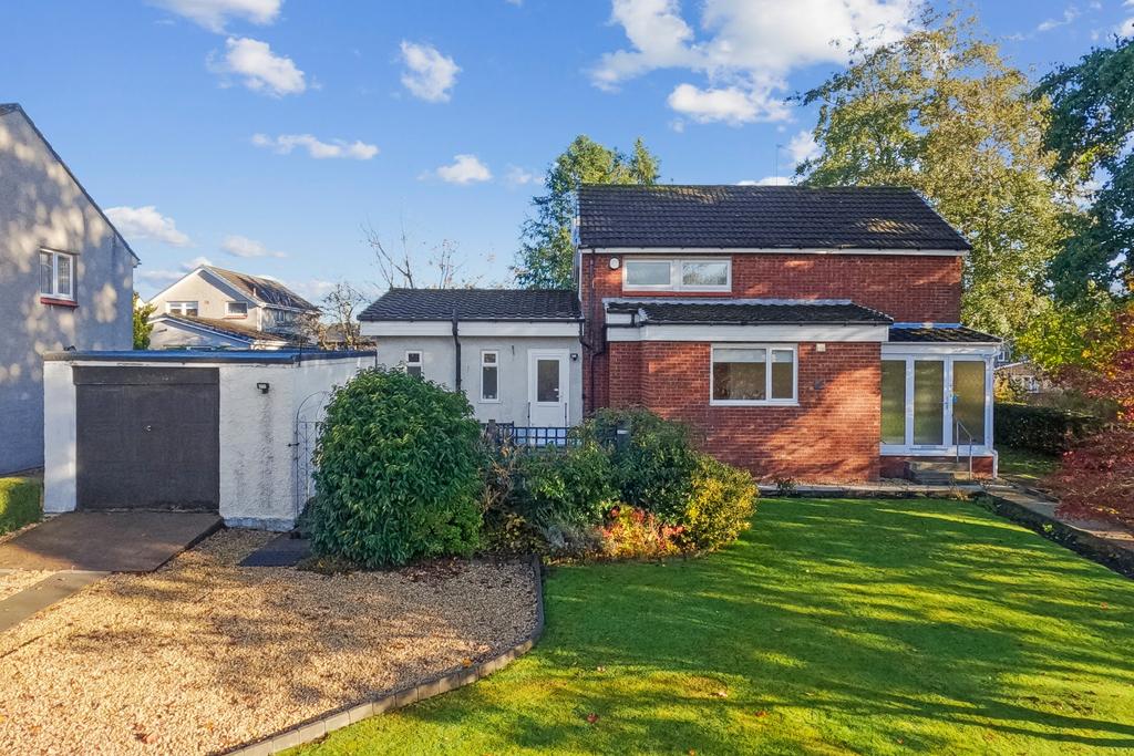 Hilton Park, East Dunbartonshire, G64 3NN 3 bed detached house for sale £285,000