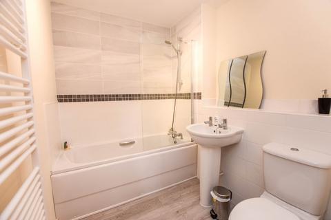 2 bedroom flat to rent, Romana Square, Timperley, Altrincham, Cheshire, WA14