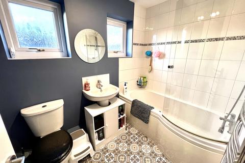 33 Drayton Road, Hartlepool, TS25 4NN