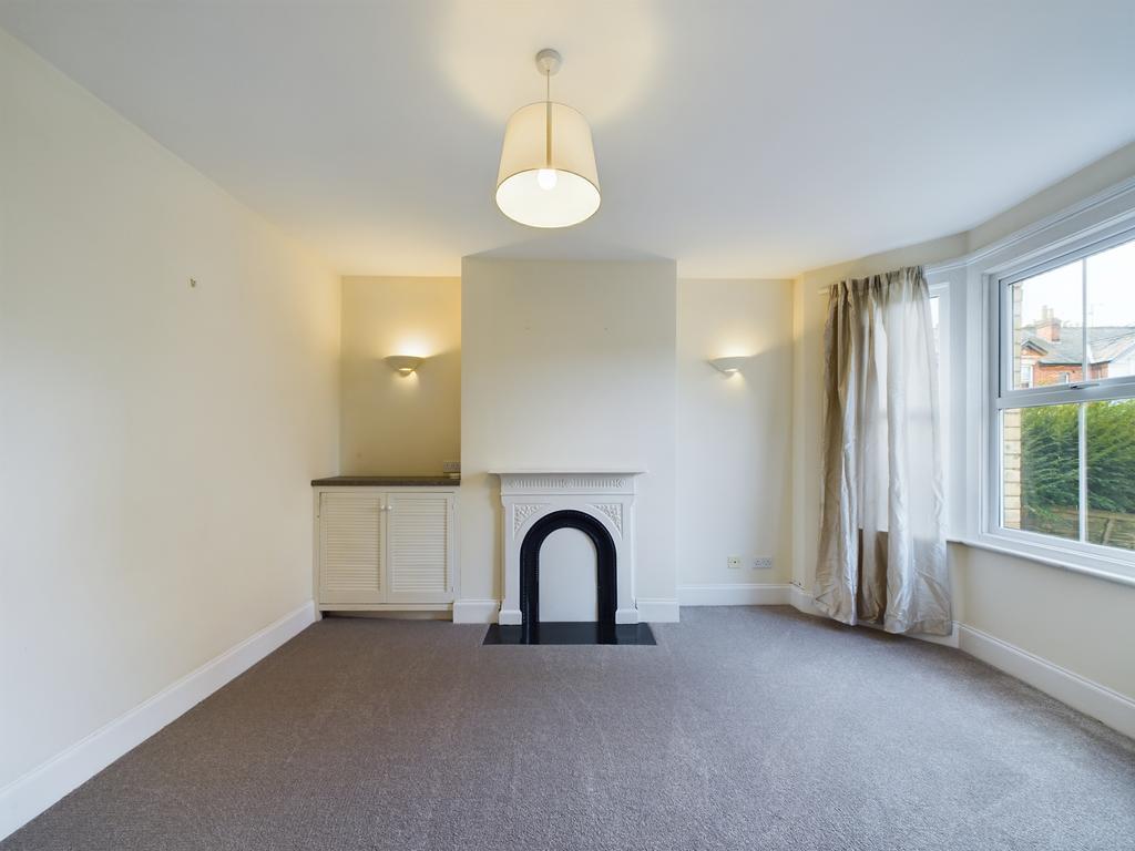 Thames Avenue, Pangbourne, RG8 3 bed semidetached house to rent £