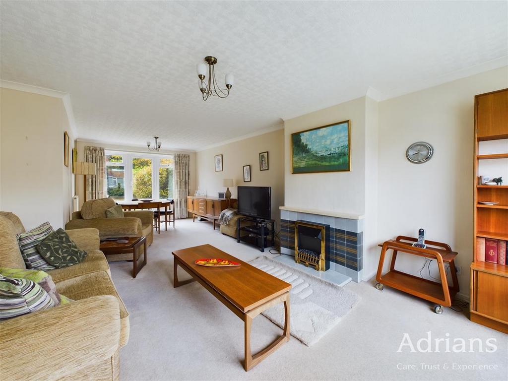 Beeches Road, Chelmsford 3 bed semidetached house for sale £400,000