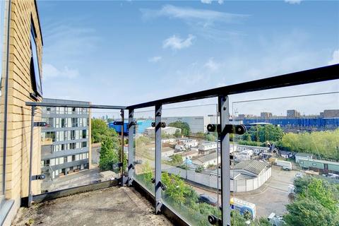 1 bedroom apartment to rent, Durnsford Road, London, SW19