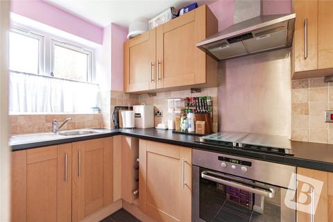 46 Latimer Drive, Hornchurch, RM12 6TQ