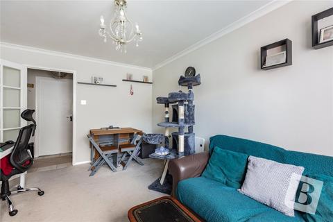 46 Latimer Drive, Hornchurch, RM12 6TQ