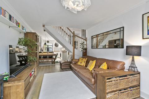 49 Albert Road, Richmond, TW10 6DJ