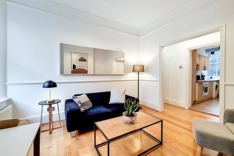 2 bedroom flat to rent, Wells Street, Fitzrovia, London, W1T
