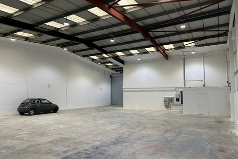 Industrial unit to rent, Kendal Court, London W3