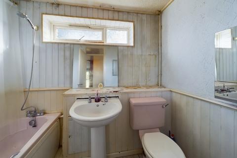 49 Fairfields, Thetford, IP24 1JL