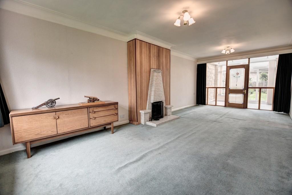 Newark Drive, Whitburn 5 bed semidetached house for sale £479,950