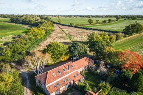 5 bedroom barn conversion for sale - Coltishall