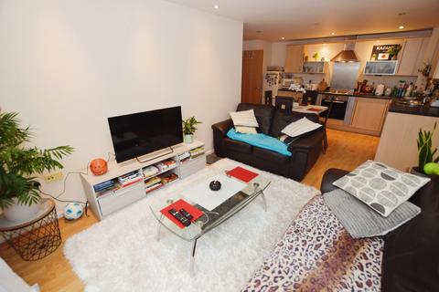 2 bedroom flat for sale, Platt House, Elmira Way, Salford Quays, Greater Manchester, M5