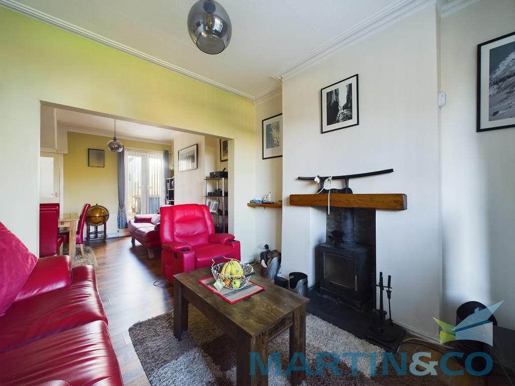 Lounge dining room