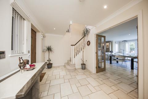 5 bedroom detached house for sale - Aviemore Road, Crowborough