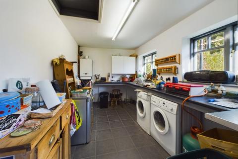 133 Weston Road, Lichfield, WS13 7EQ