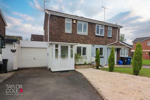 2 bedroom semi-detached house to rent, Dace, Tamworth
