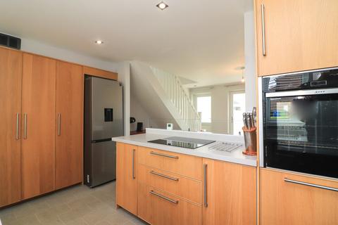 2 bedroom semi-detached house to rent, Dace, Tamworth