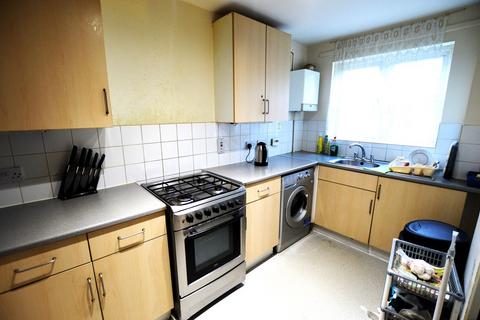 2 bedroom terraced house for sale - Dormers Rise, Southall