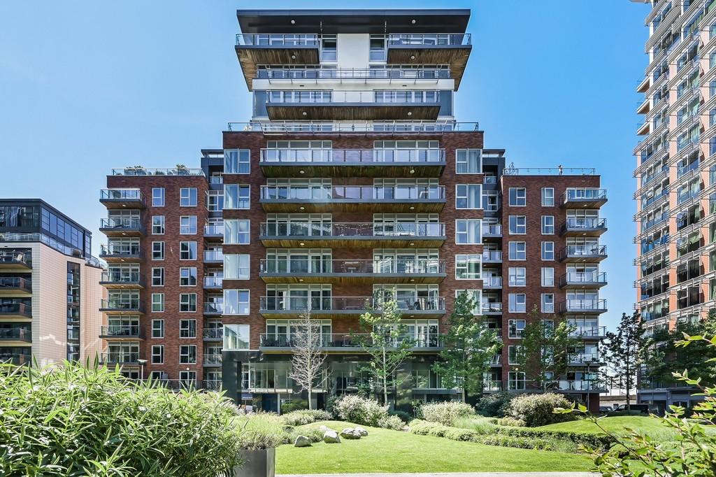 Spinnaker House, Battersea Reach, Juniper Drive, S