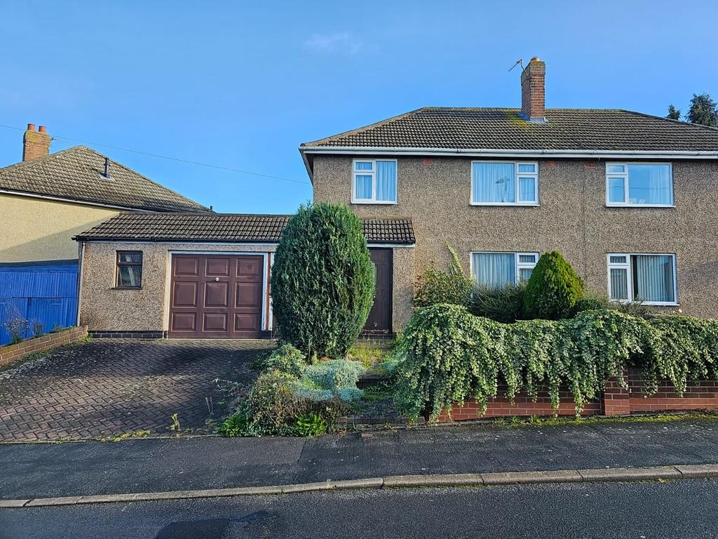 Barker Crescent, Melton Mowbray 3 bed semidetached house for sale £