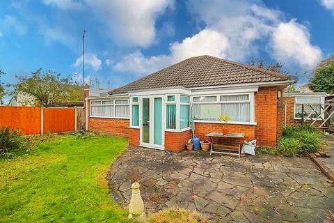 3 bedroom detached bungalow for sale, Holly Grove, Wolverhampton