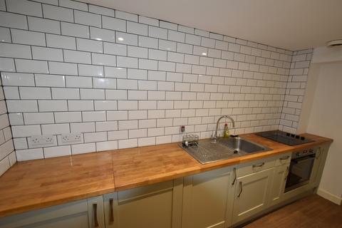 1 bedroom flat to rent, Lower Ground Floor - Upper St. James's Street, Brighton