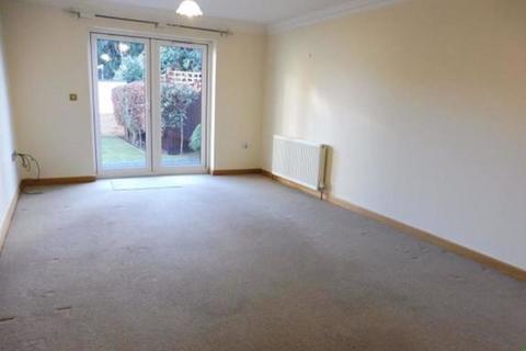 2 bedroom apartment to rent, Rayleigh Road, Hutton, Brentwood CM13