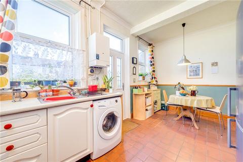 2 bedroom terraced house for sale, Lawn Road, Burley in Wharfedale, Ilkley, West Yorkshire, LS29