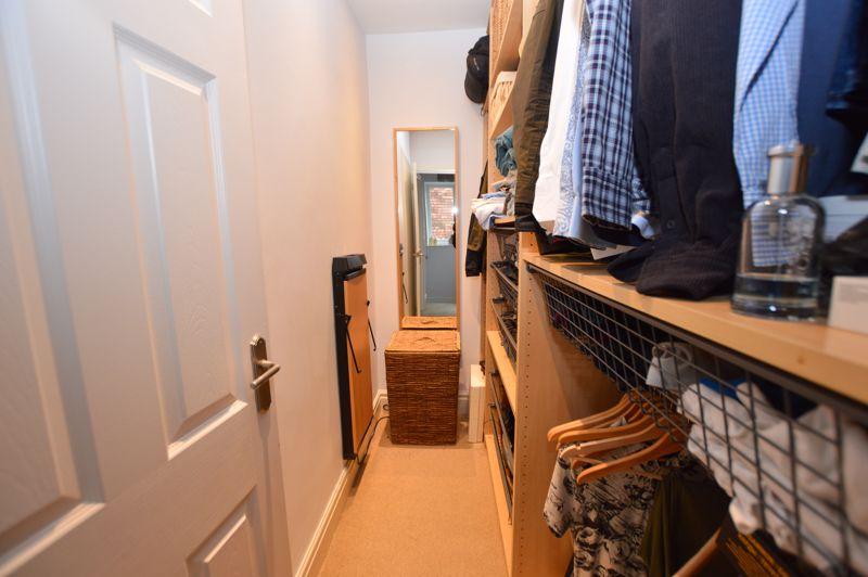 Walk-in Wardrobe