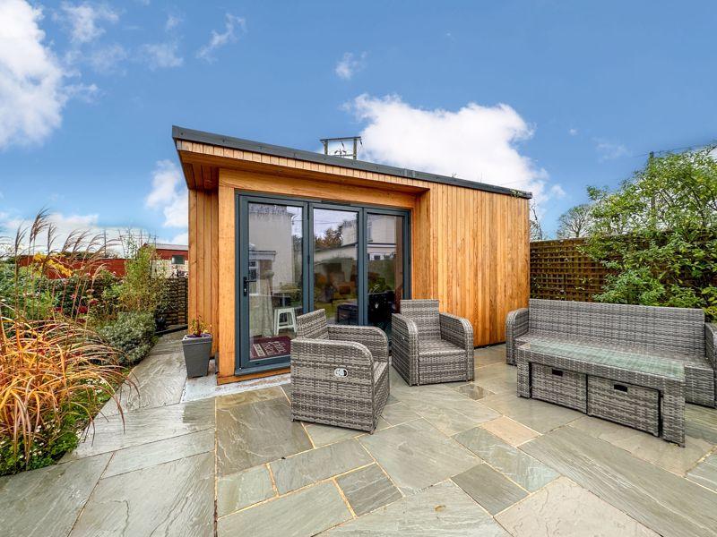 Cheddleton Heath Road, Cheddleton, Staffordshire, ST13 7DX 3 bed detached house for sale £425,000