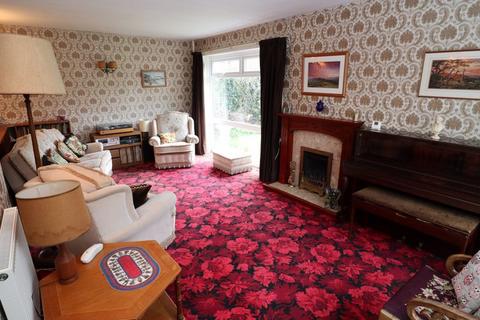 4 bedroom detached house for sale, Harrington Drive, Macclesfield