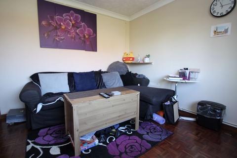 2 bedroom apartment for sale, 22a, Cobden Avenue, Southampton SO18