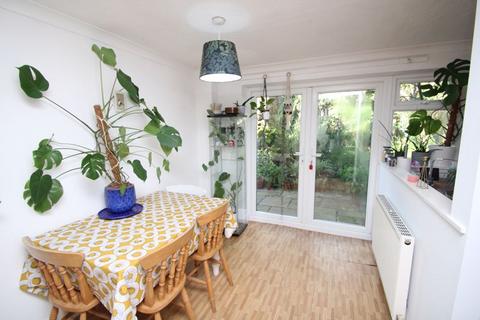 17 Clearbrook Close, High Wycombe, HP13 7BQ