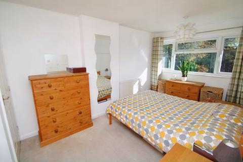 17 Clearbrook Close, High Wycombe, HP13 7BQ