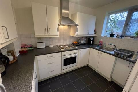 2 bedroom apartment for sale, 2 Double bedroom ground floor Apartment - Mill Hill NW7