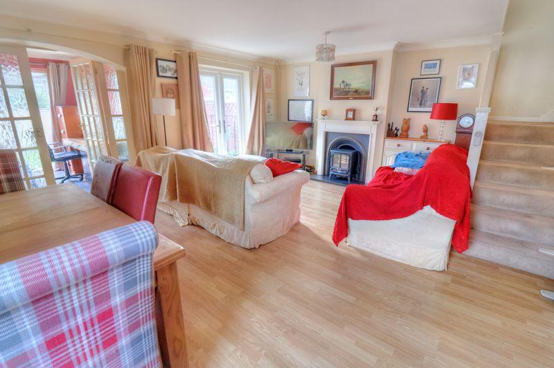 Slade Road, High HP14 4 bed end of terrace house for sale £