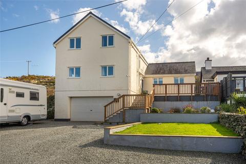5 bedroom detached house for sale - Brickpool, Amlwch, Isle of Anglesey, LL68
