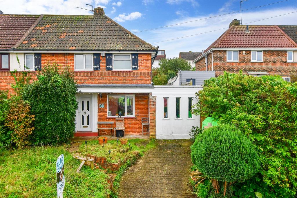 Lyminster Avenue, Hollingbury, Brighton, East Sussex 3 bed semi