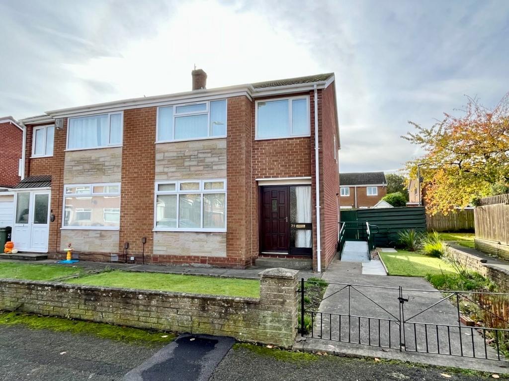 Barkston Avenue, Thornaby 3 bed semidetached house for sale £160,000