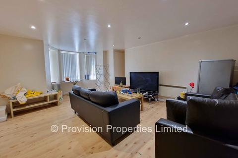 2 bedroom flat to rent, Regent Park Terrace, Hyde Park LS6