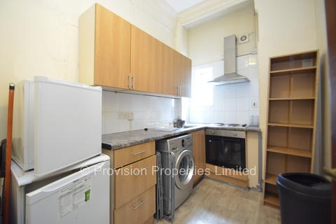 1 bedroom flat to rent, Regent Terrace, Hyde Park LS6